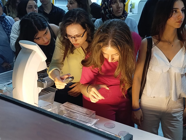 Ege Üniversitesi Optisyenlik Bölümü Akay Rx Laboratory Ziyareti