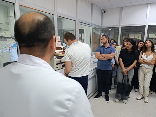 Ege Üniversitesi Optisyenlik Bölümü Akay Rx Laboratory Ziyareti