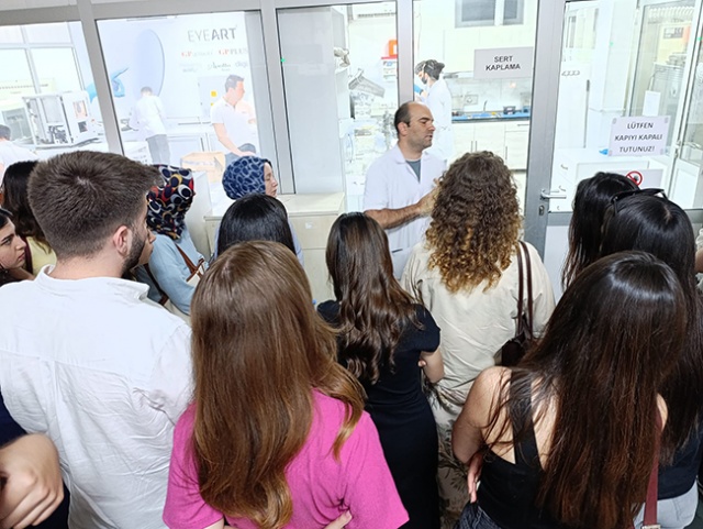 Ege Üniversitesi Optisyenlik Bölümü Akay Rx Laboratory Ziyareti