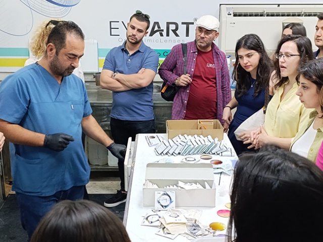 Ege Üniversitesi Optisyenlik Bölümü Akay Rx Laboratory Ziyareti