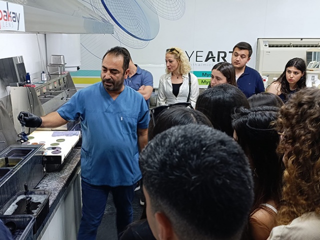 Ege Üniversitesi Optisyenlik Bölümü Akay Rx Laboratory Ziyareti