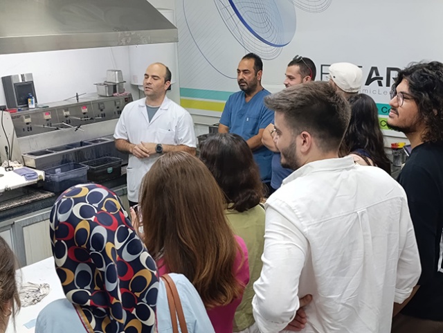 Ege Üniversitesi Optisyenlik Bölümü Akay Rx Laboratory Ziyareti