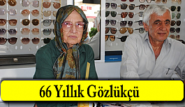 78 yaşındaki gözlükçü Zekiye Hanım