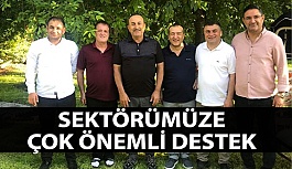 Optik Sektörüne Bakan Mevlüt Çavuşoğlu'ndan Destek