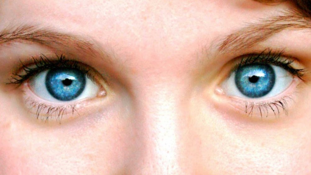 У меня голубые глаза на английском. Цвет глаз. Голубой цвет глаз. Натуральный синий цвет глаз. Голубые глаза 30.